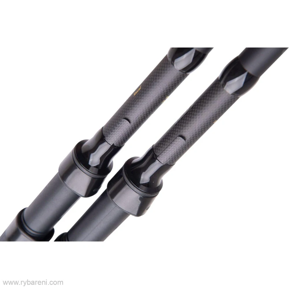 Wychwood kaprový prut Riot 9ft 2.75lb Fs AR