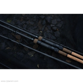 Wychwood kaprový prut Epic 12ft(3,6m), 3.25lb, 2-díl, Slim Cork All Round Action